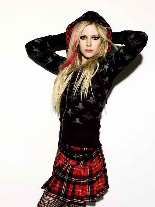 black sweatshirt